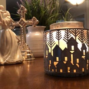 Bath and Body Works Candle Holder
